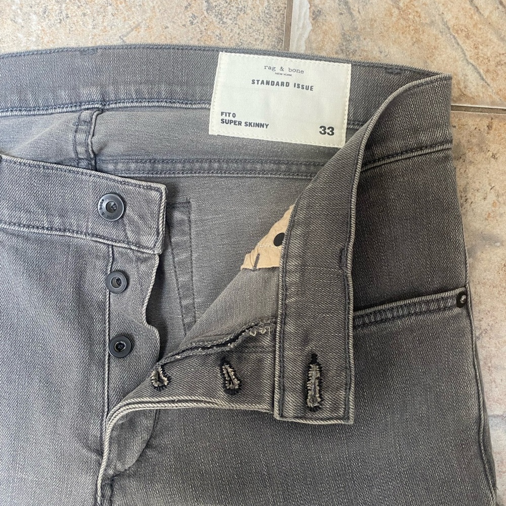 rag & bone Men's Super Skinny Jeans in Gray